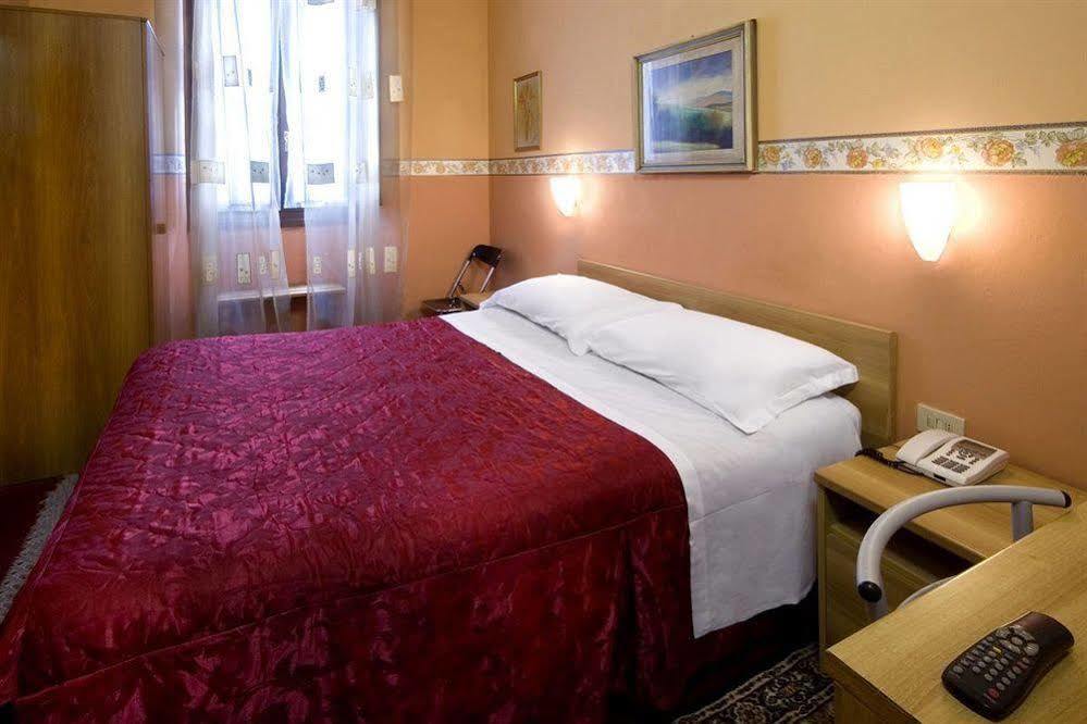 Hotel Camilla Guelfa Floransa Dış mekan fotoğraf