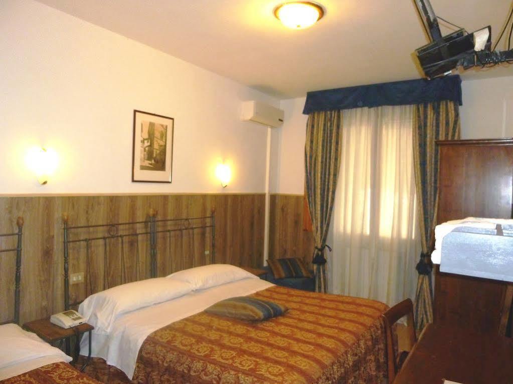 Hotel Camilla Guelfa Floransa Dış mekan fotoğraf